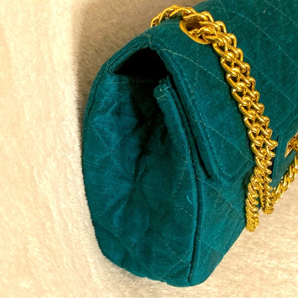 Vintage Star of Saigon Emerald Green Handwoven Raw Silk Purse - Picture 9 of 16